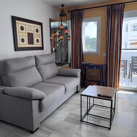 Apartamento Spacious With 3 Pools Very Benalmádena